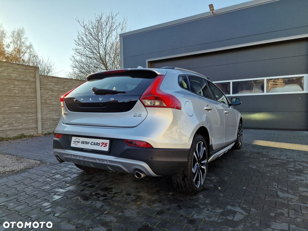 Volvo V40 Cross Country D2 Geartronic Momentum - 13