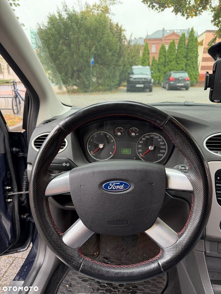 Ford Focus - 18