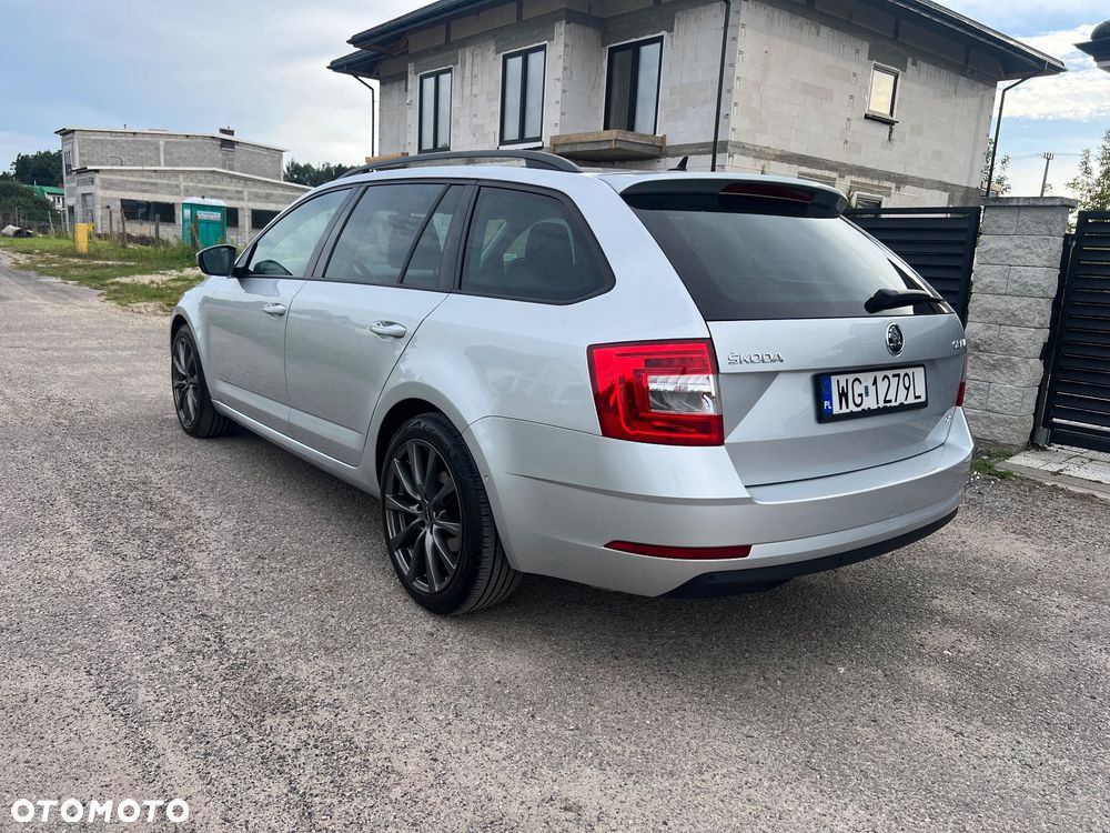 Skoda Octavia 2.0 TDI SCR 4x4 Style DSG - 3