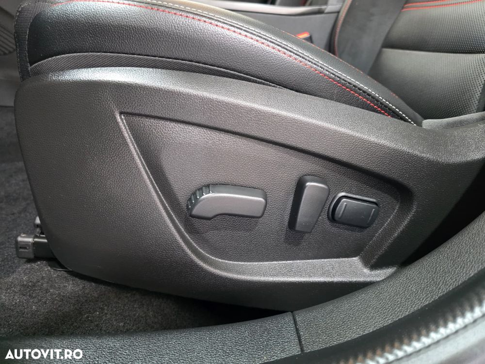 Renault Arkana MHEV 160 EDC RS Line - 17