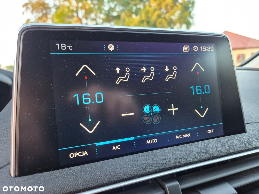Peugeot 3008 BlueHDi 130 Stop & Start Allure - 22