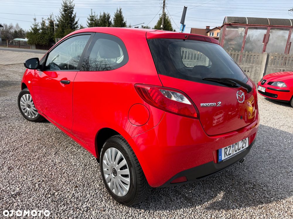 Mazda 2 - 13