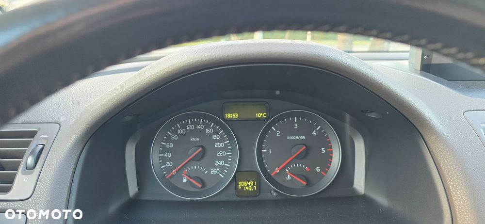Volvo V50 - 3