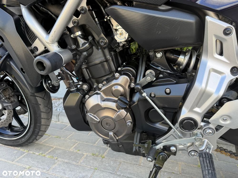Yamaha MT - 35