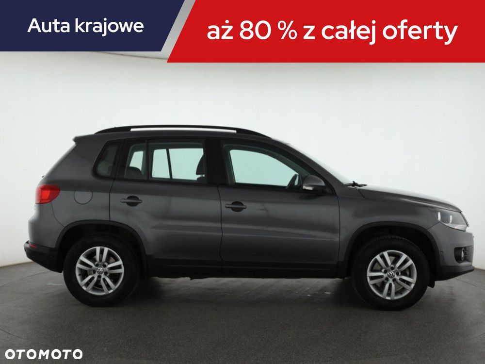 Volkswagen Tiguan - 8