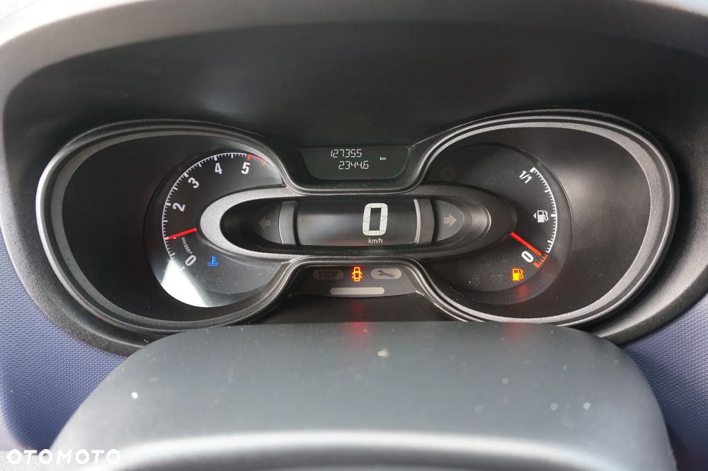 Opel Vivaro - 29
