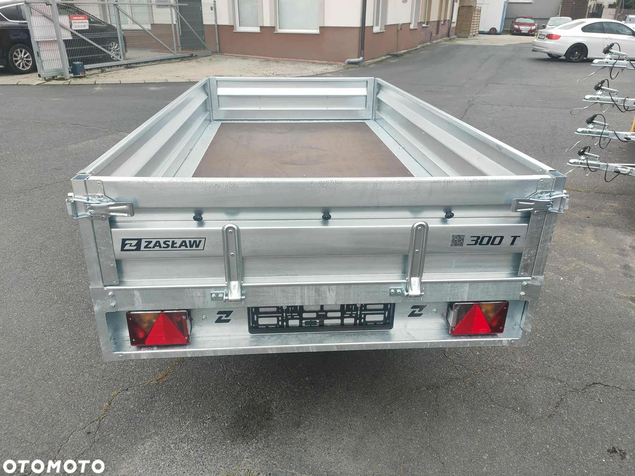 Zaslaw HL300T - 9