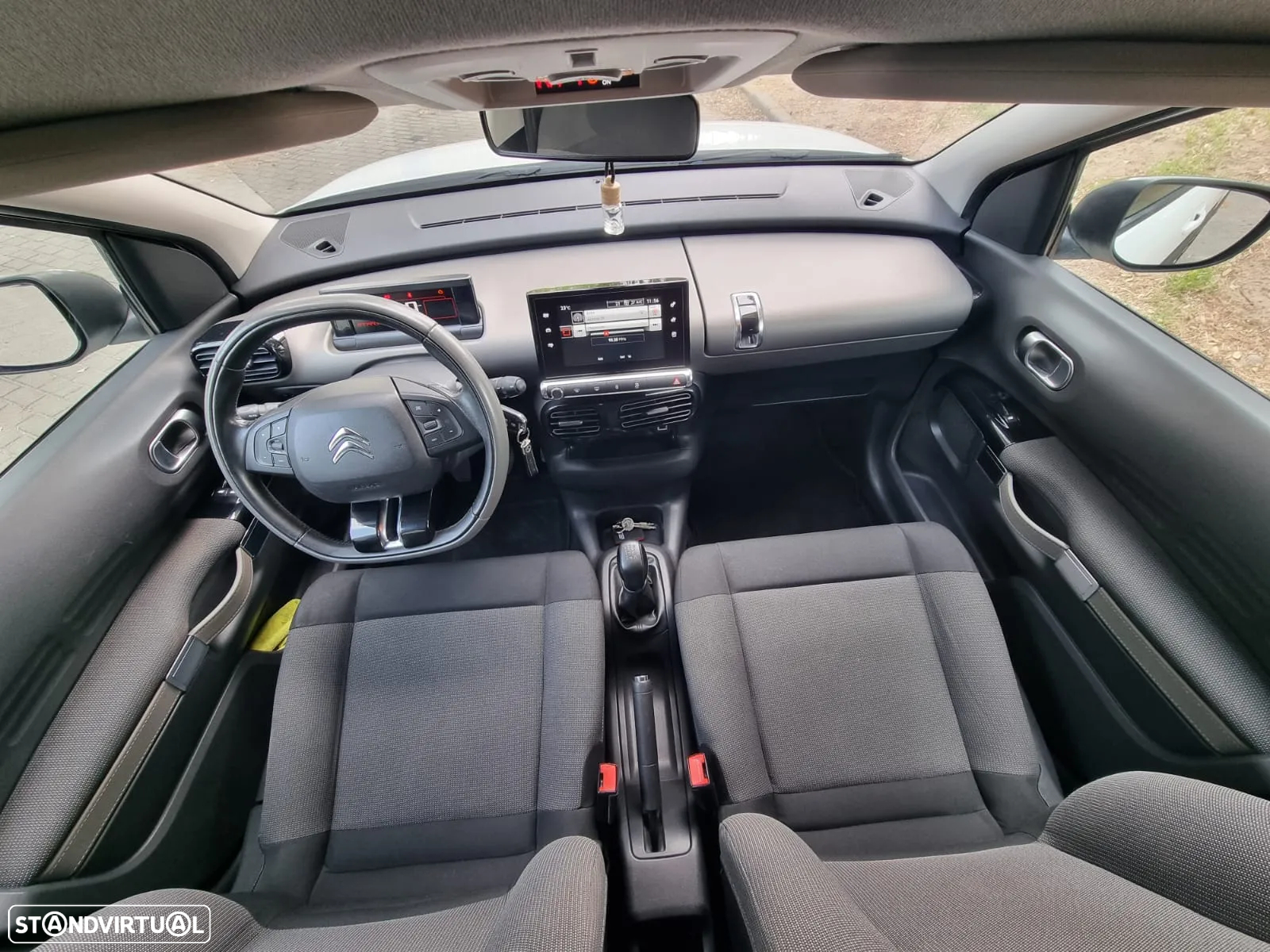 Citroën C4 Cactus 1.6 BlueHDi Feel J17 - 12