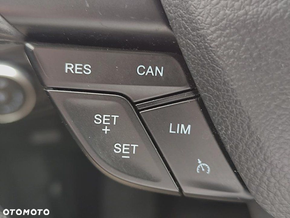 Ford Focus - 23