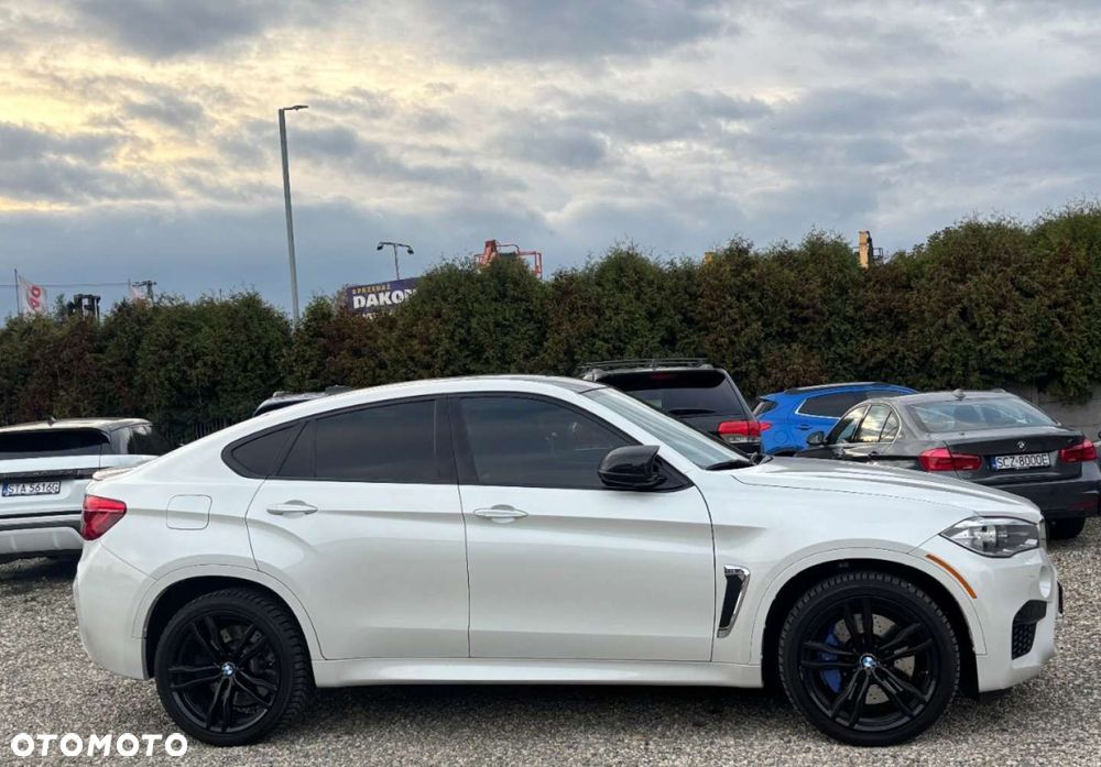 BMW X6M - 7