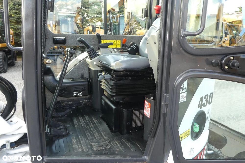 Bobcat 430 EG DWIE ŁYŻKI - 23