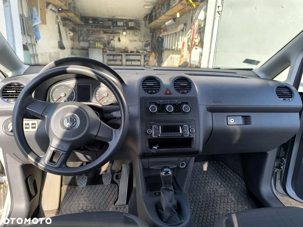 Volkswagen Caddy 1.6 (5-Si.) Edition 30 - 5
