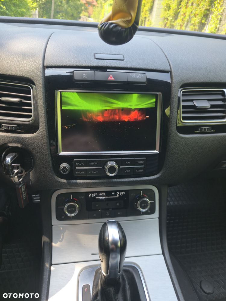 Volkswagen Touareg 3.0 V6 TDI 4XMot BMT - 28