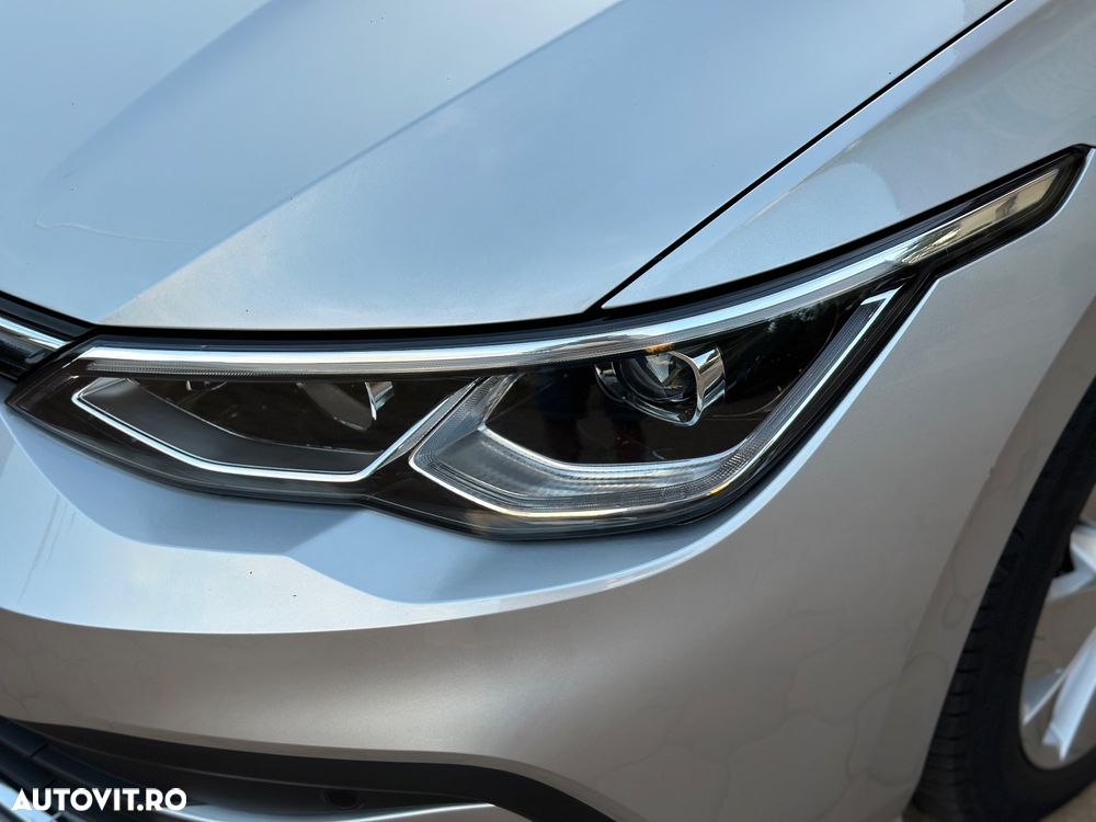 Volkswagen Golf 1.5 TSI ACT Style - 28