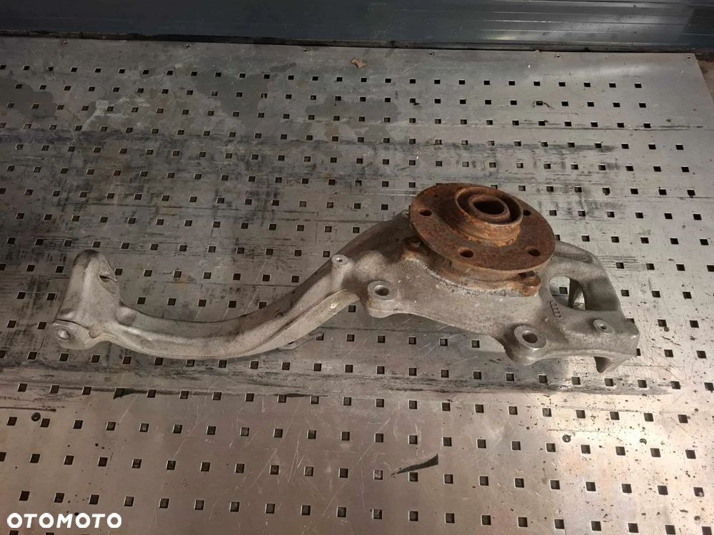 ZWROTNICA PRAWA PRZEDNIA PRZÓD AUDI A6 C7 4G0 - 1
