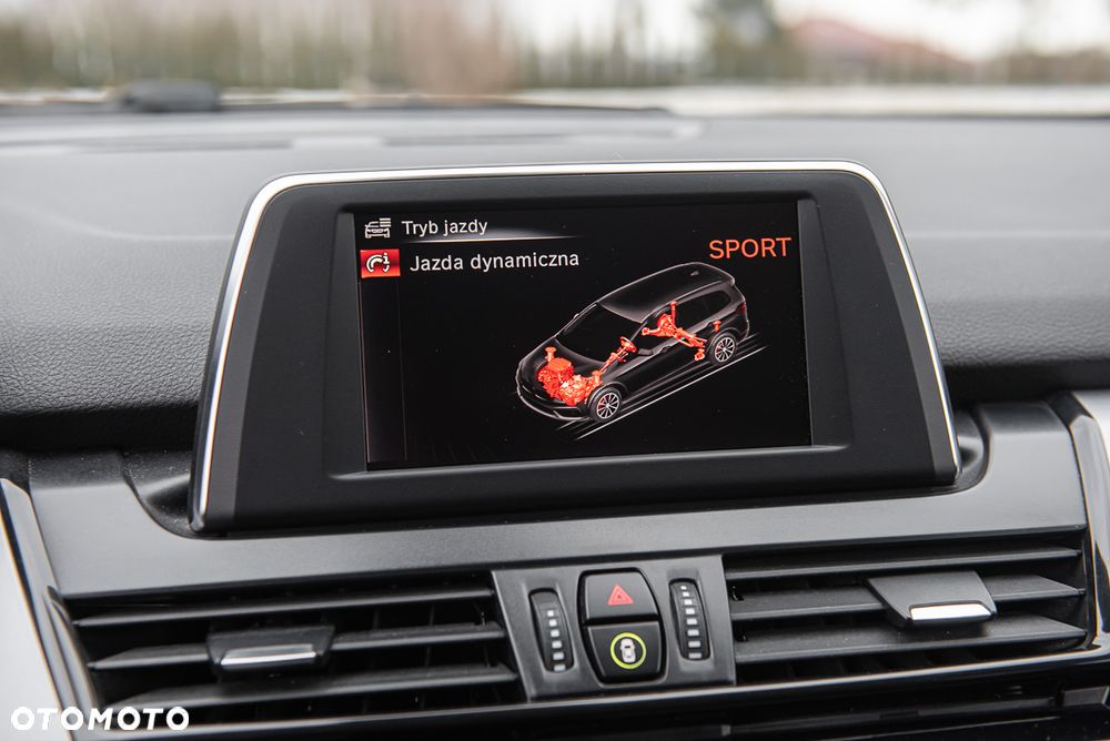 BMW Seria 2 220d Sport-Aut M Sport - 23