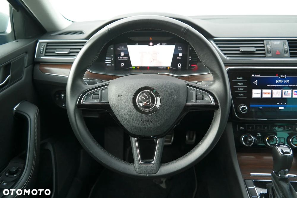 Skoda Superb 2.0 TDI SCR 4x4 Scout DSG - 15