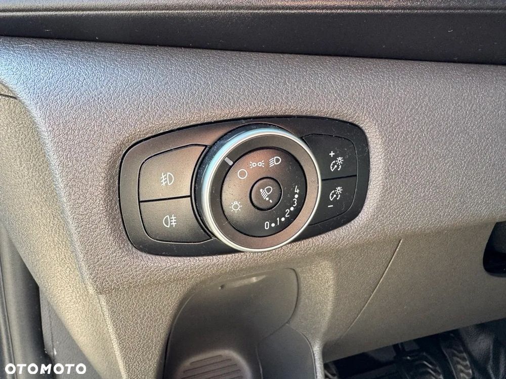 Ford Transit Custom 320 L1H1 Trend (bryg.) - 13