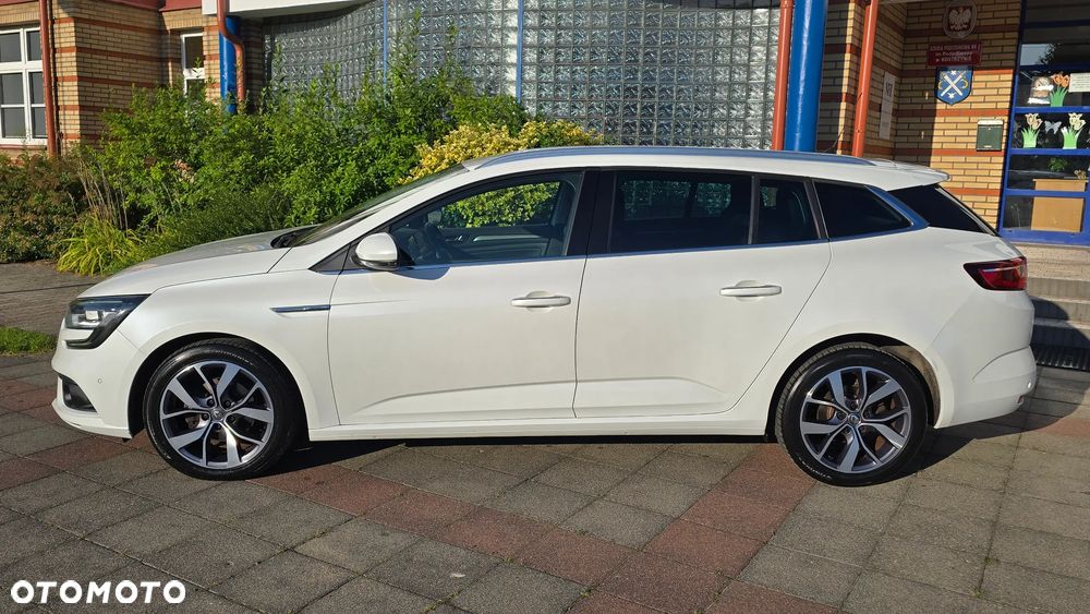 Renault Megane ENERGY TCe 130 EDC BOSE EDITION - 7