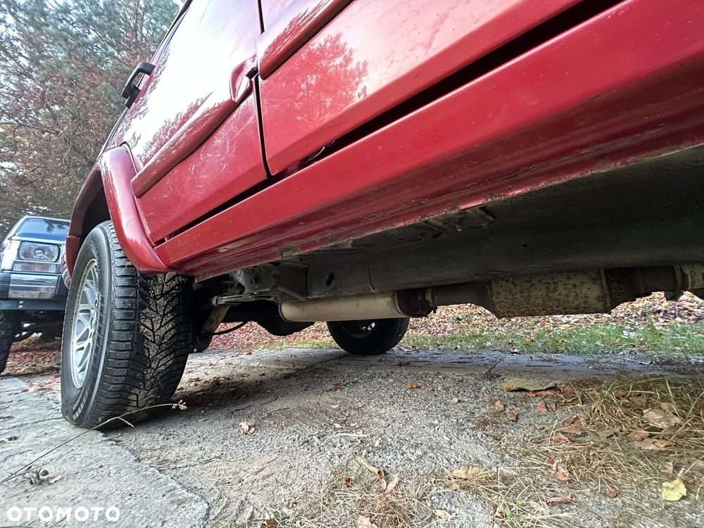 Jeep Cherokee - 9