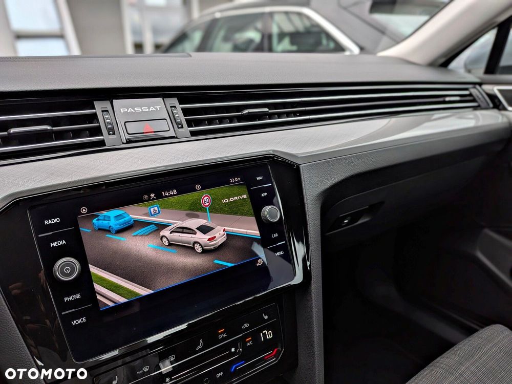 Volkswagen Passat 1.5 TSI EVO Business DSG - 30