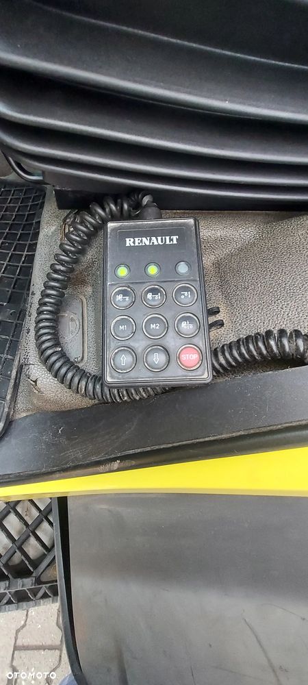 Renault Premium - 8
