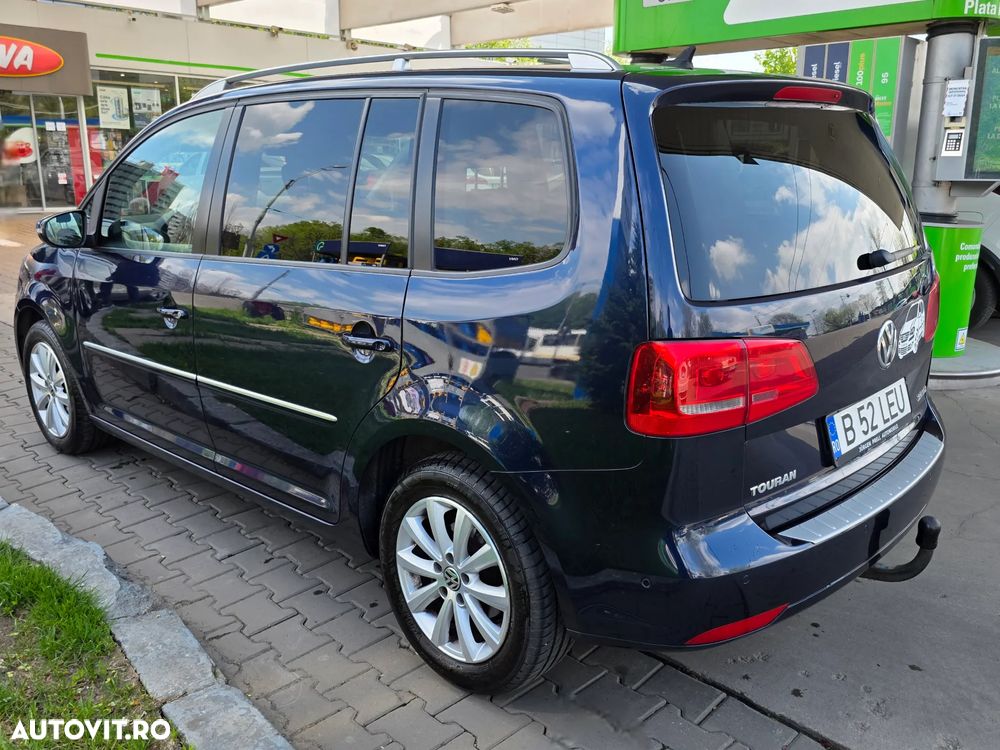 Volkswagen Touran 2.0 TDI Highline DSG - 8