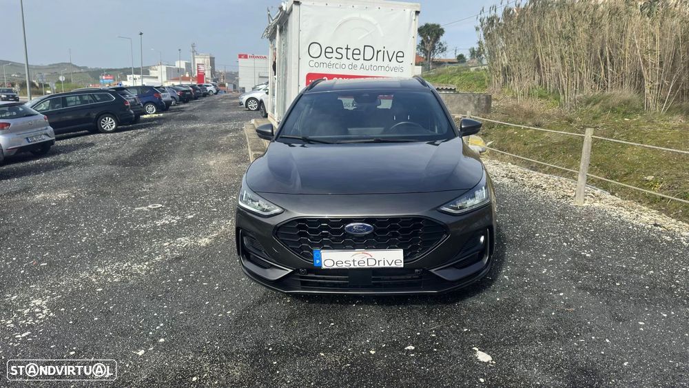 Ford Focus SW 1.0 EcoBoost MHEV ST-Line X - 2
