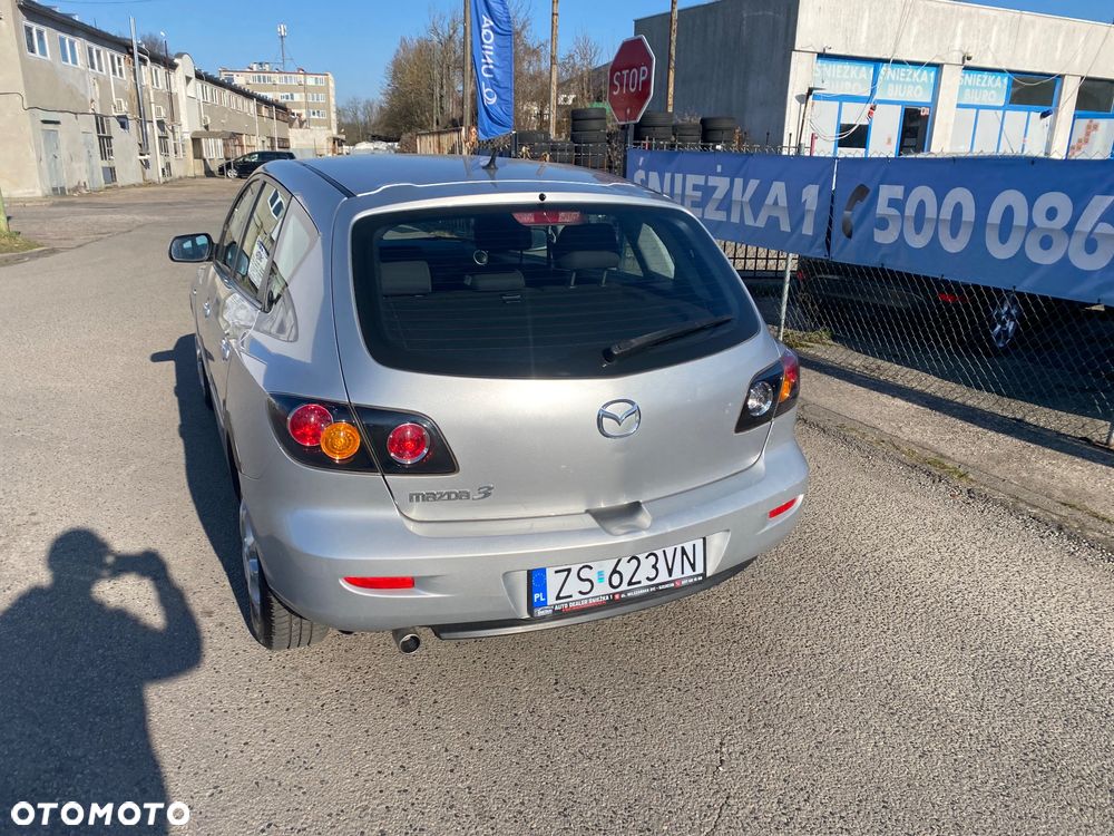 Mazda 3 1.6 Sport Active Plus - 23