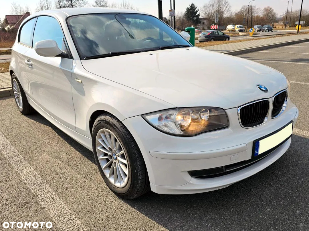 BMW Seria 1 116d - 2