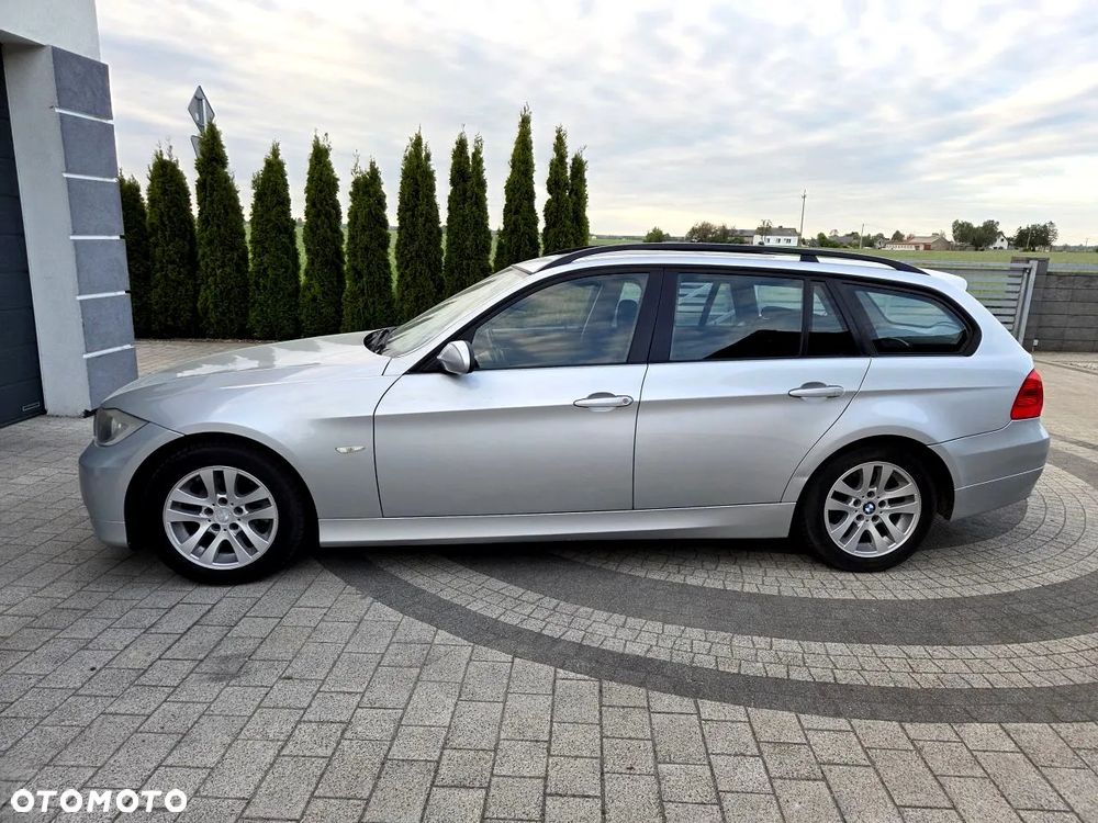 BMW Seria 3 - 11