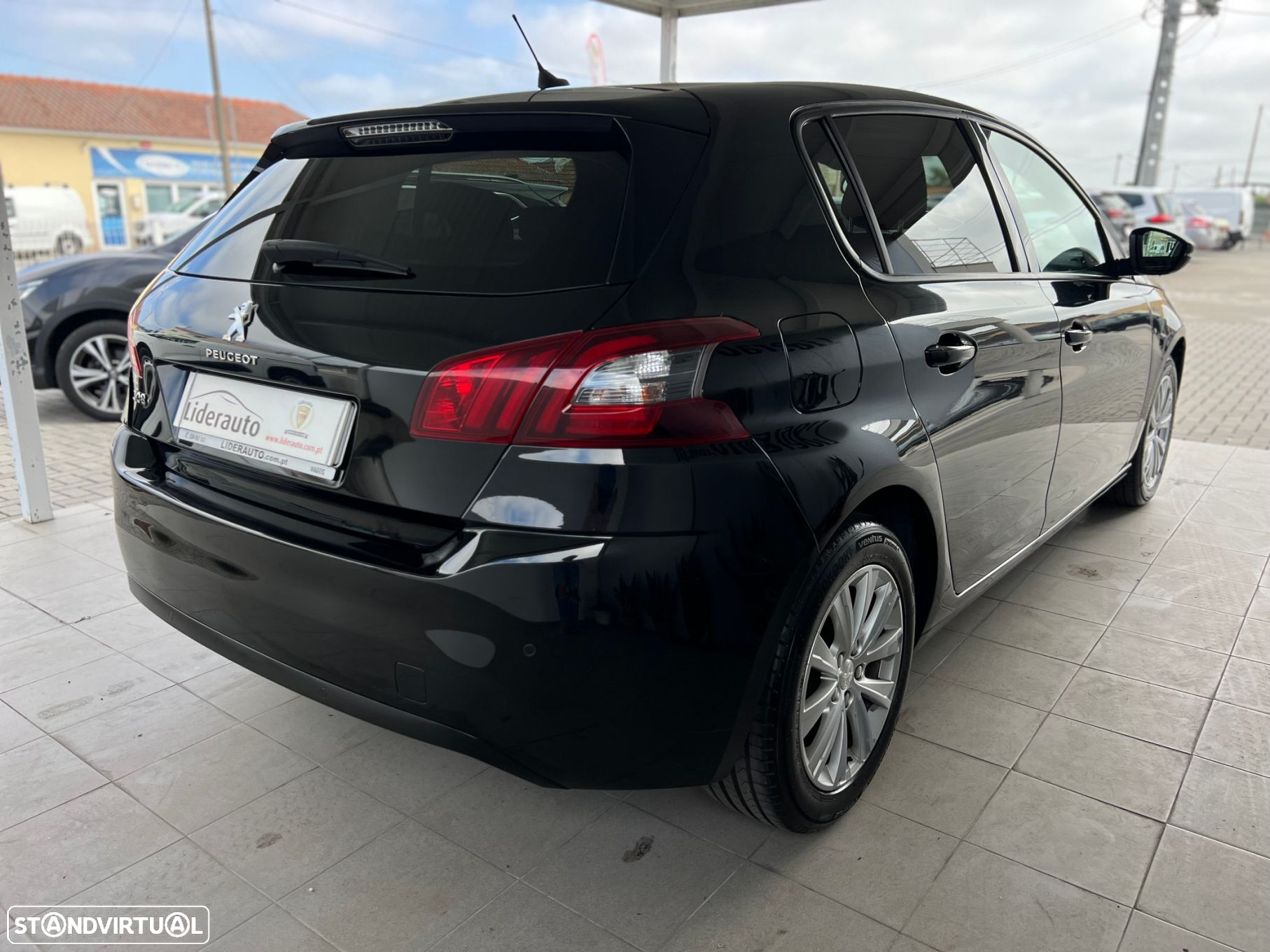 Peugeot 308 1.5 BlueHDi Style - 8