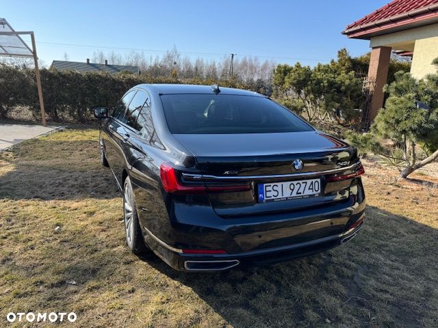 BMW Seria 7 740d xDrive - 2