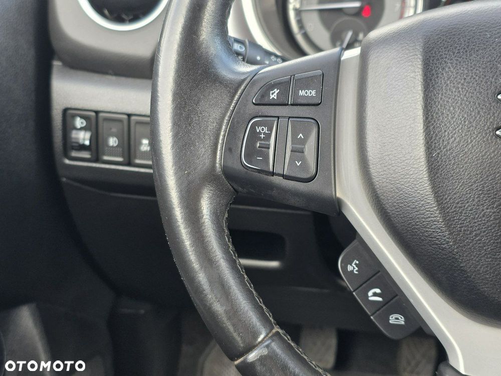 Suzuki Vitara 1.4 Boosterjet Allgrip Comfort+ - 14