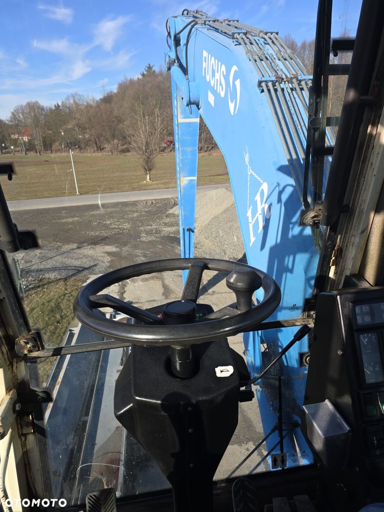 Fuchs MHL 360 - 18