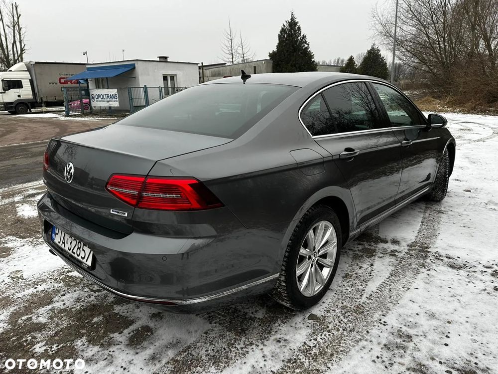 Volkswagen Passat 2.0 TDI BMT Highline DSG - 9