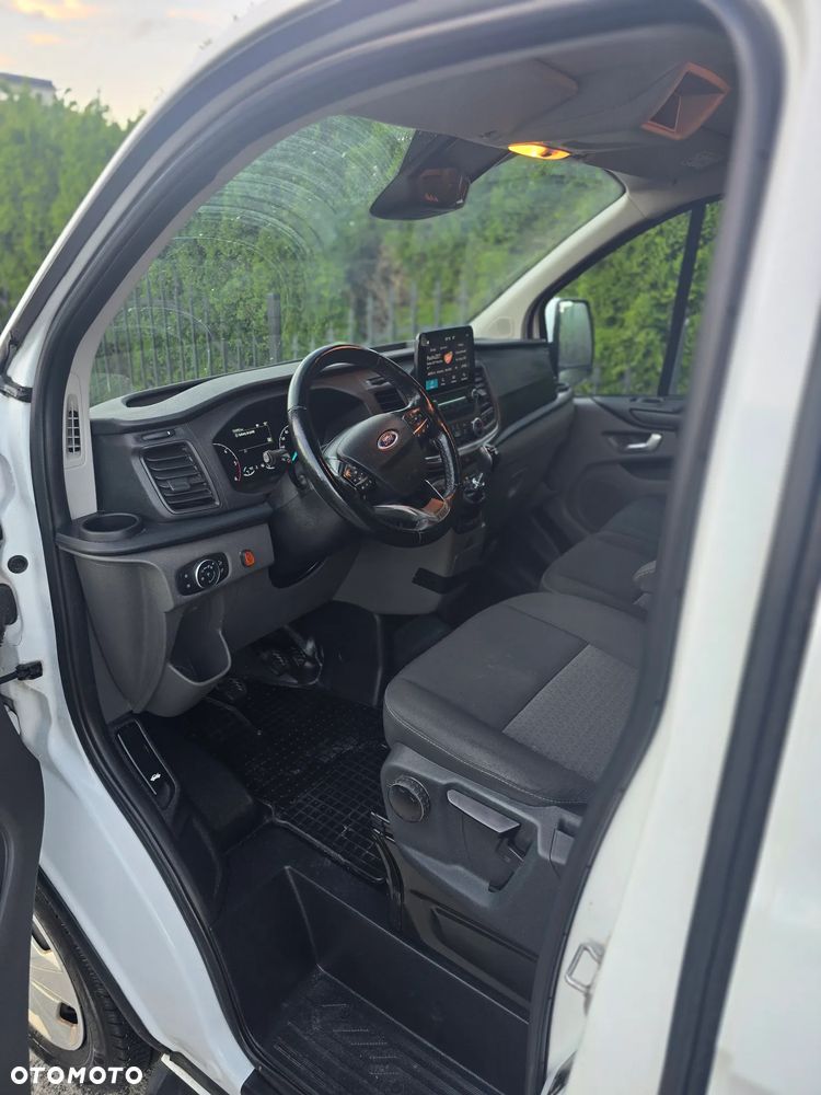 Ford Transit L2H2 VA Autm Limited - 16