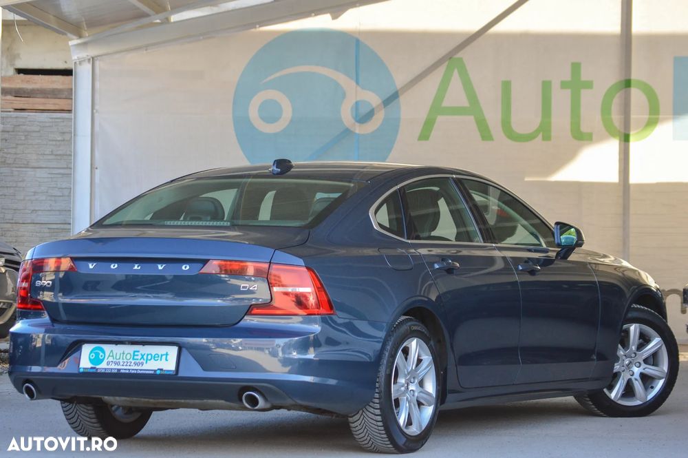 Volvo S90 D4 Inscription - 17