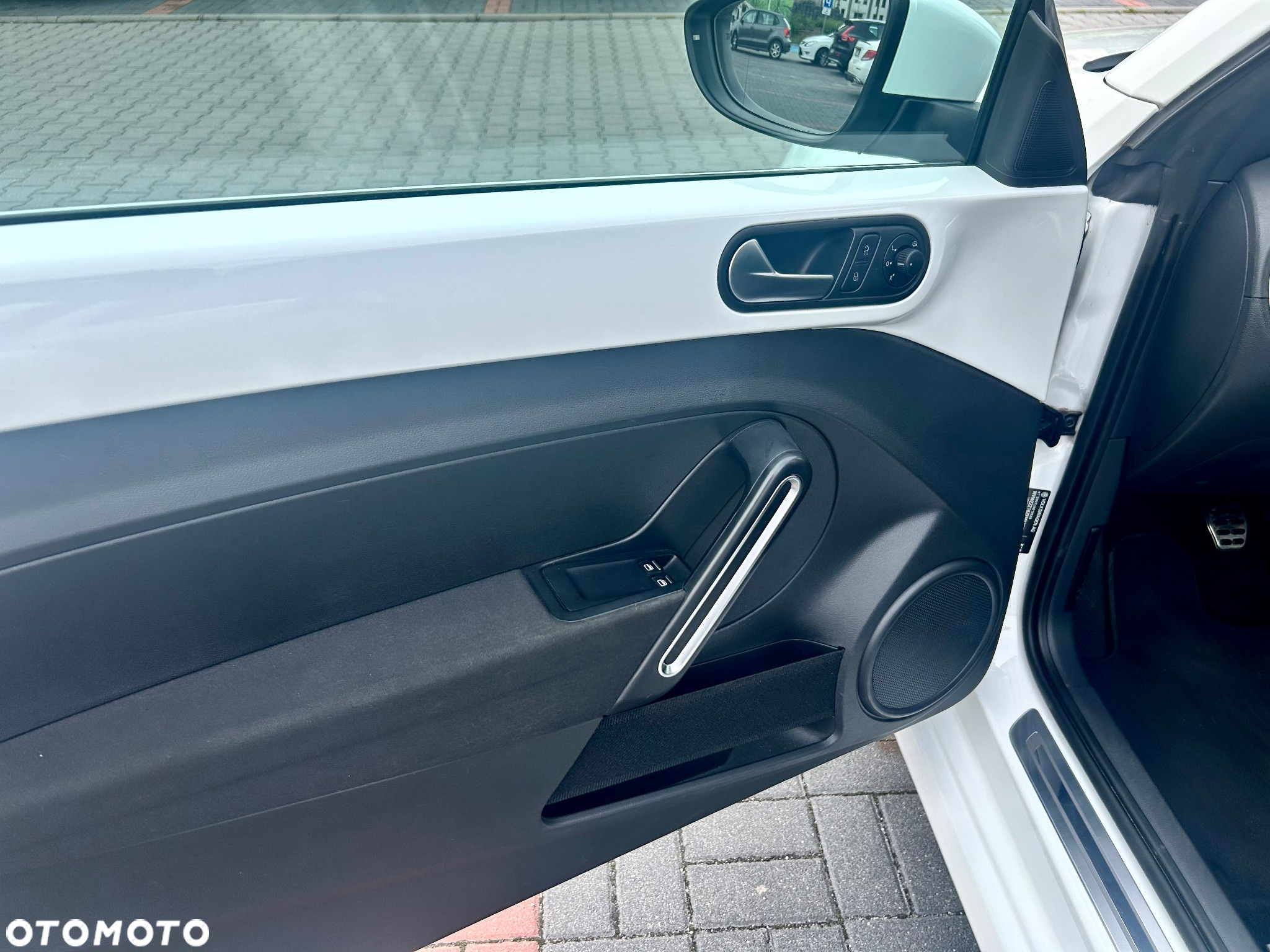 Volkswagen Beetle 1.4 TSI Sport - 16