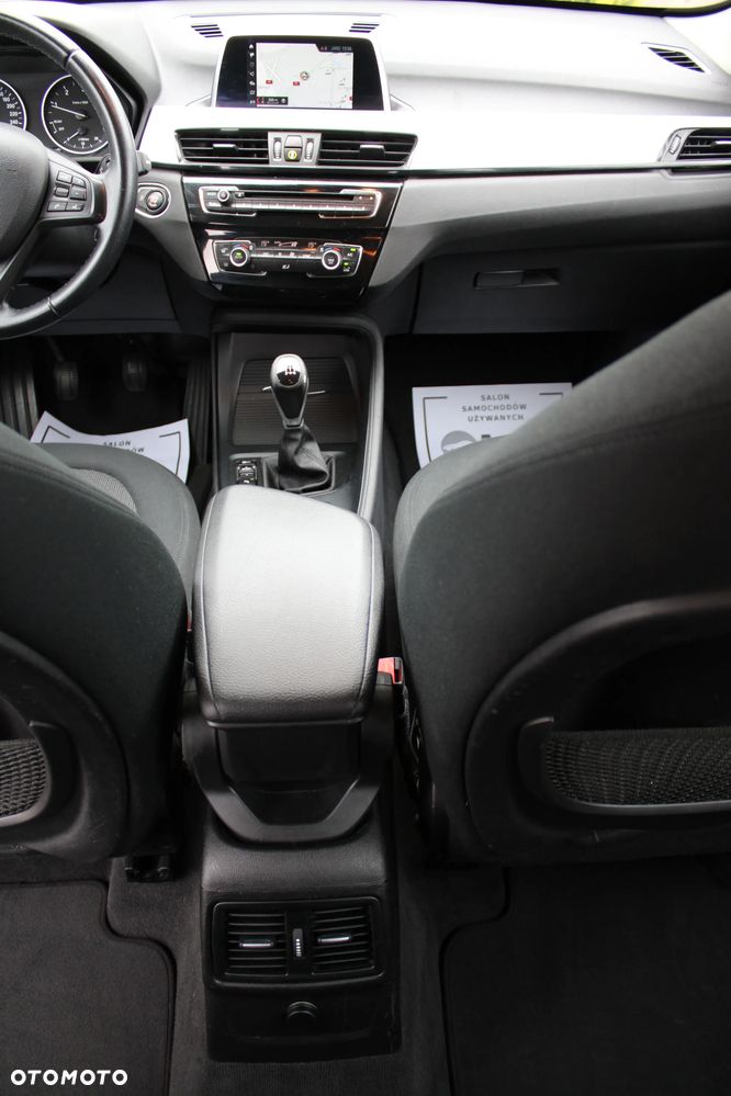 BMW X1 sDrive18d Advantage - 26