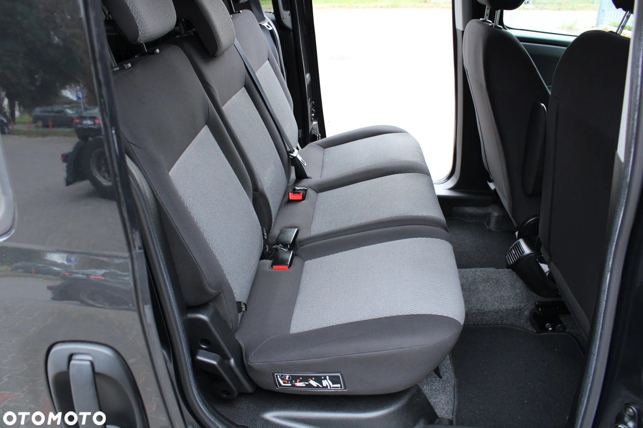 Fiat Doblo 1.4 T-Jet 16V Lounge - 8