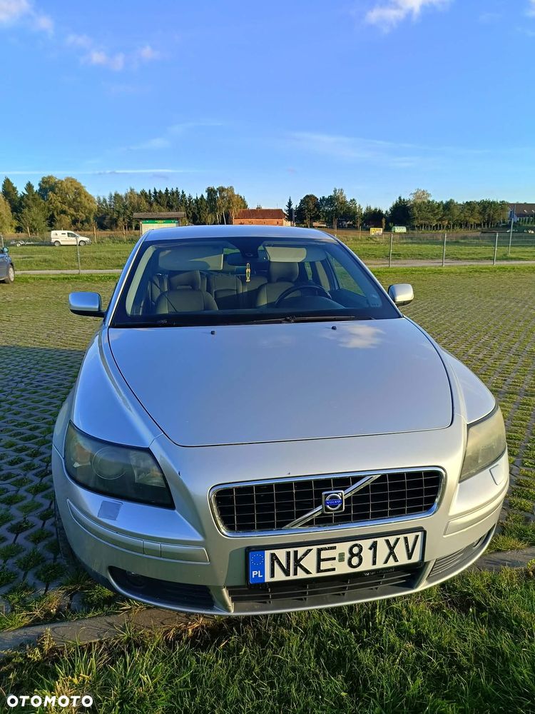 Volvo S40