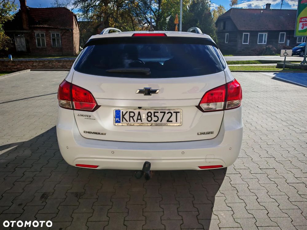 Chevrolet Cruze Station Wagon 1.7TD LT+ - 9
