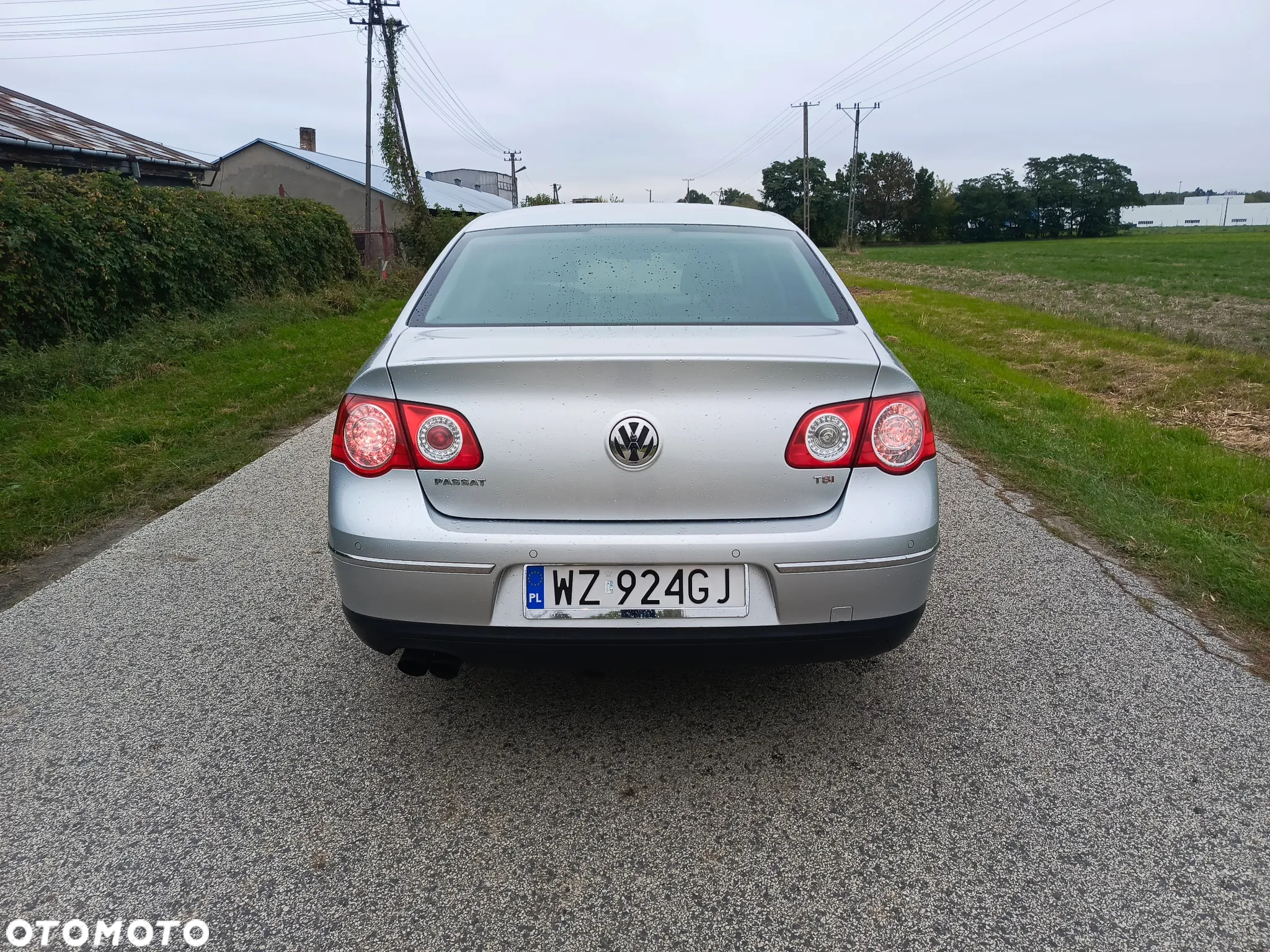 Volkswagen Passat 1.8 TSI Comfortline - 8