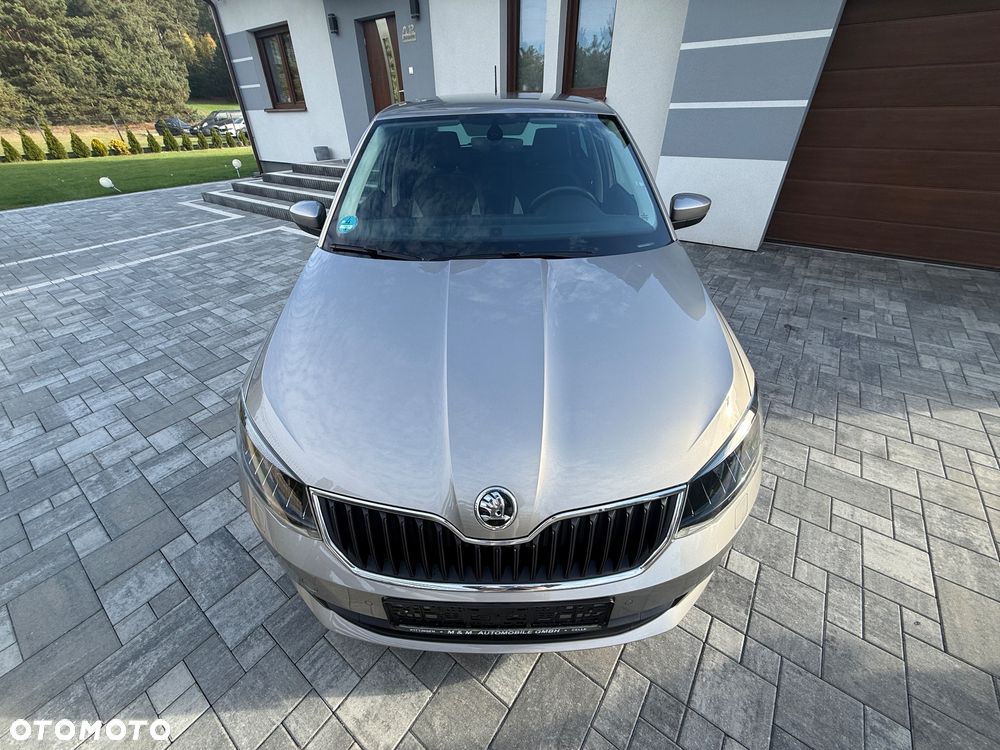 Skoda Fabia - 4