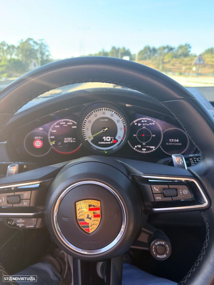 Porsche Panamera Sport Turismo - 2