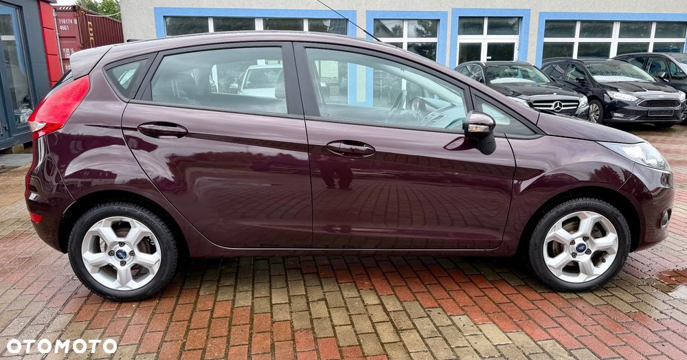 Ford Fiesta 1.25 Celebration - 5