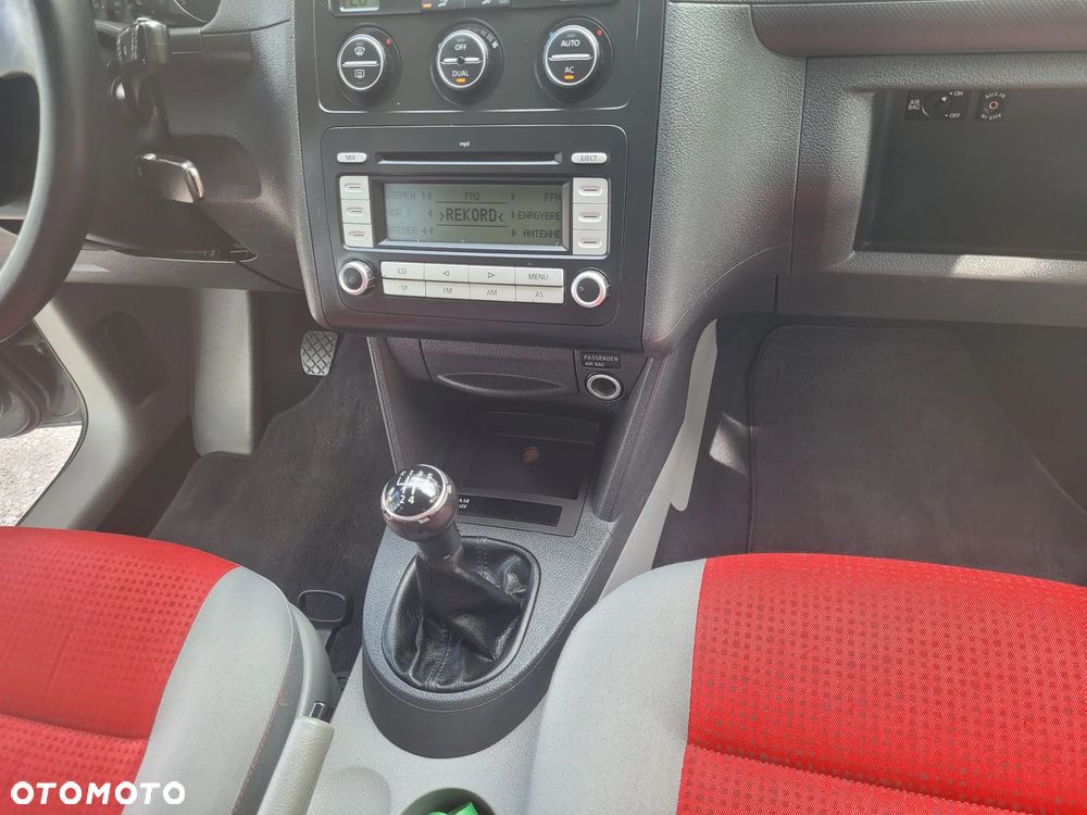 Volkswagen Caddy 1.6 Life Style Edition (5-Si.) - 9