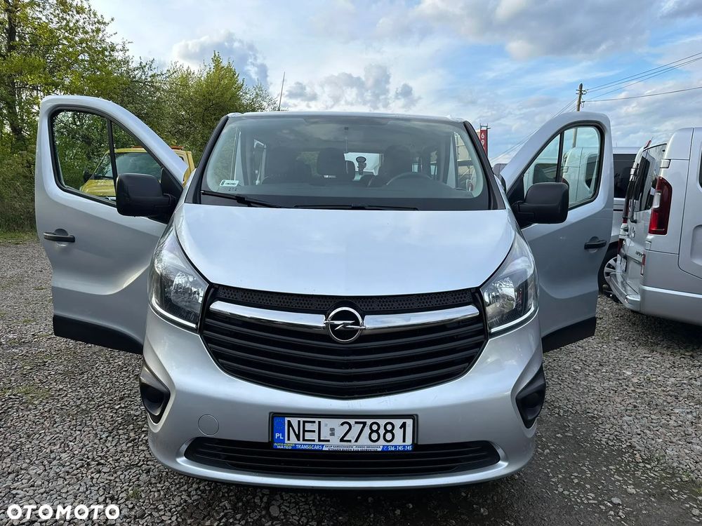 Opel Vivaro - 25