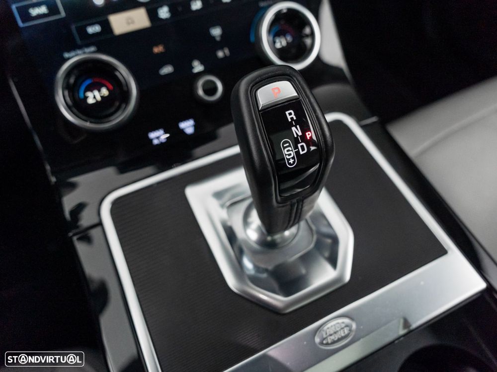 Land Rover Range Rover Evoque 1.5 P300e AWD R-Dynamic S Auto - 28